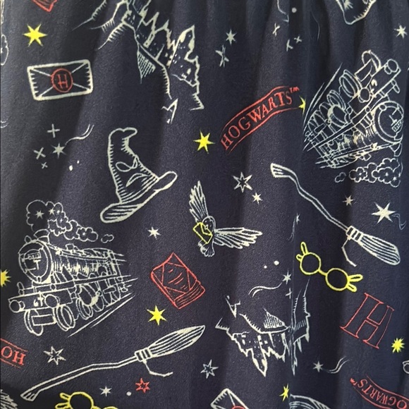 Harry Potter Warner Bros Blue and Red Pajama Bottoms - Picture 10 of 10